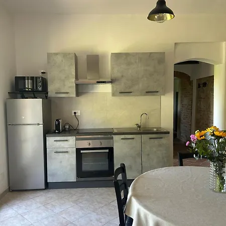 La Casina Di Malafrasca Apartment